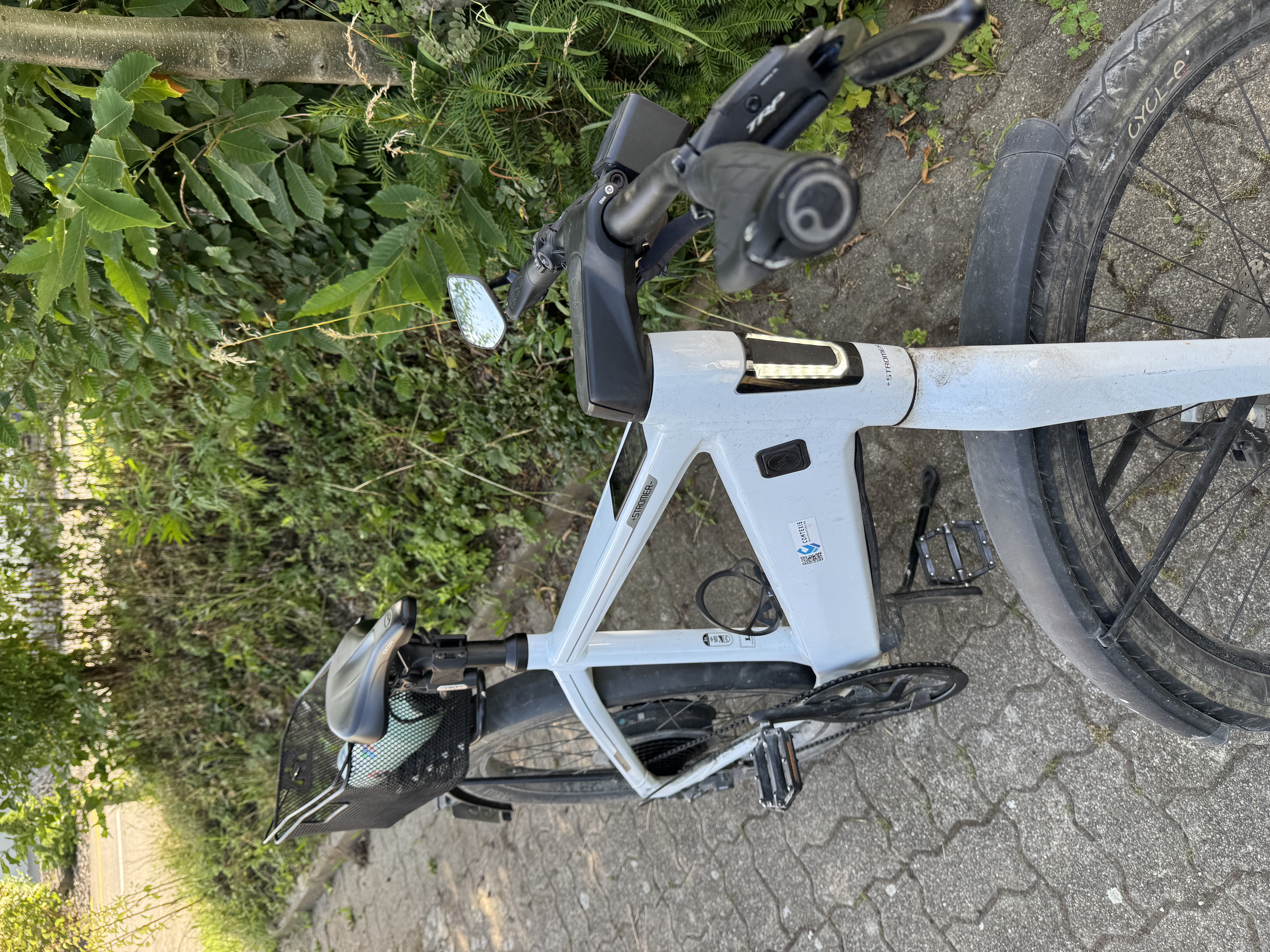 My white Stromer e-bike resting after the ride from Obergösgen